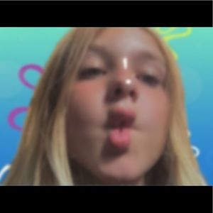 Meet your Posher, Kira